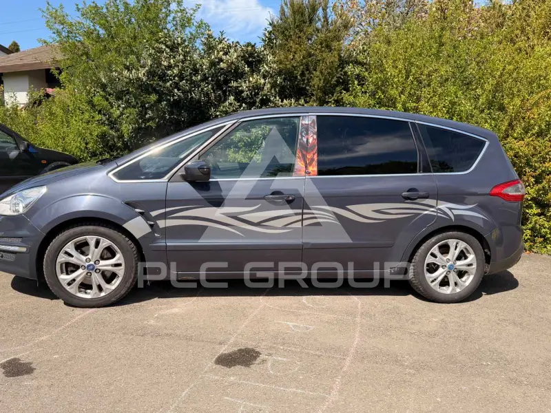 2011 Ford S-Max
