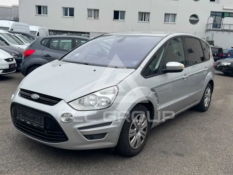2011 Ford S-Max