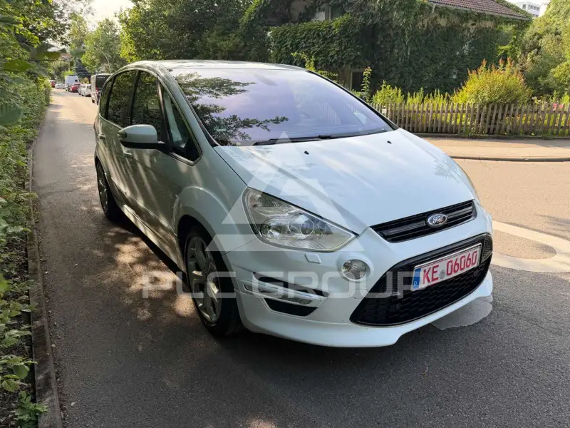 2011 Ford S-Max