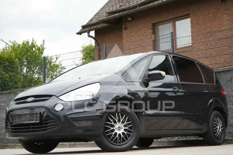 2011 Ford S-Max