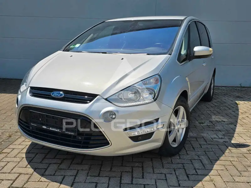 2011 Ford S-Max