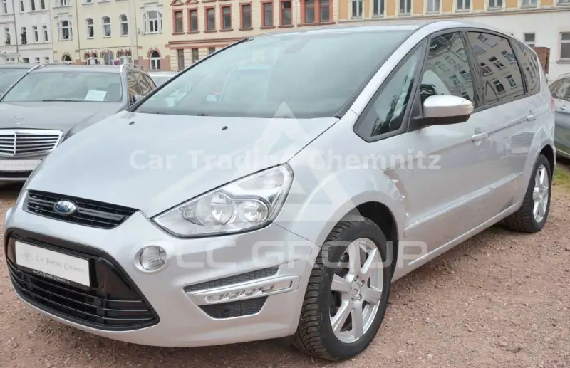 2011 Ford S-Max