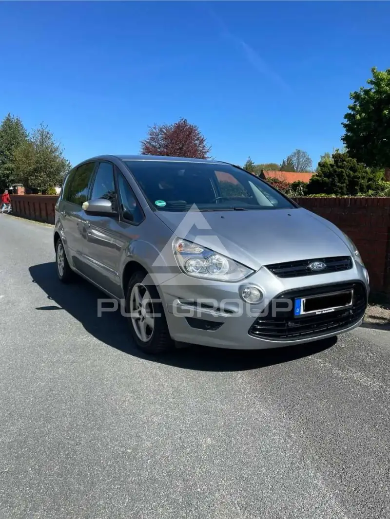 2011 Ford S-Max