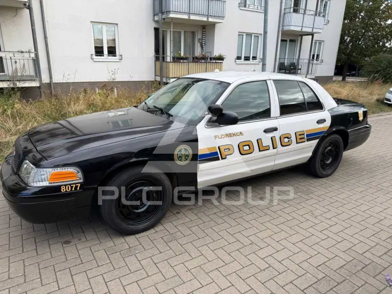 2011 Ford CROWN