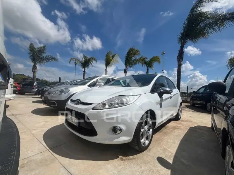 2011 Ford FIESTA