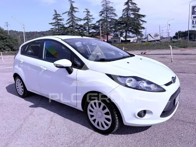 2011 Ford FIESTA