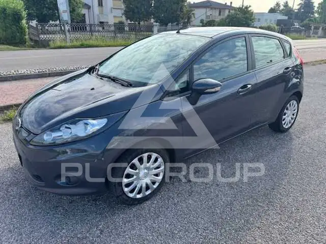 2011 Ford FIESTA