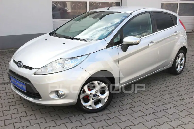2011 Ford FIESTA