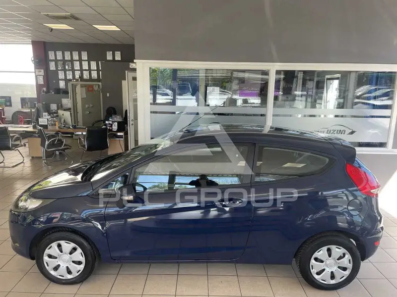 2011 Ford FIESTA