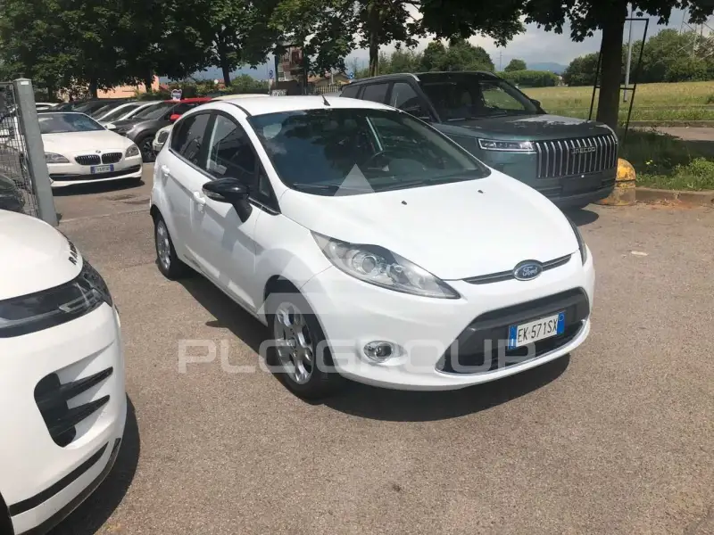 2011 Ford FIESTA