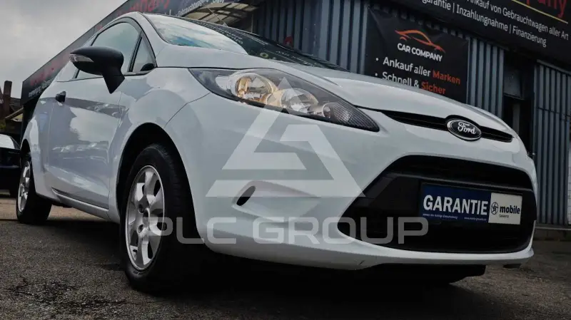 2011 Ford FIESTA