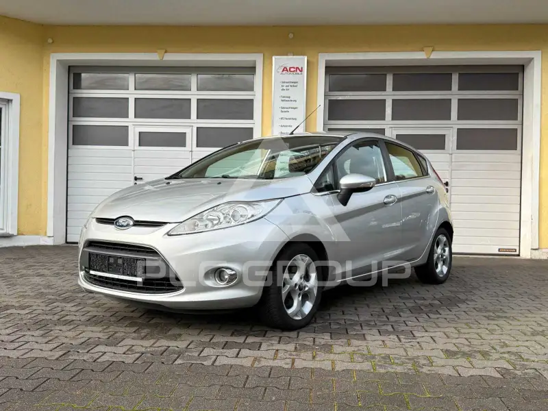 2011 Ford FIESTA