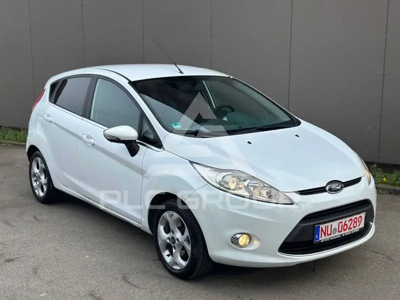 2011 Ford FIESTA