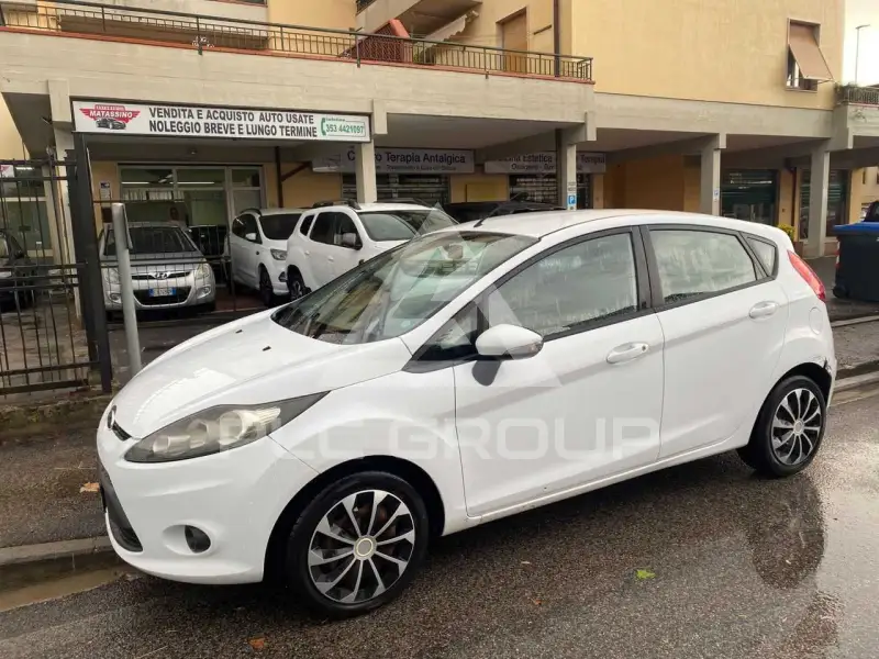 2011 Ford FIESTA
