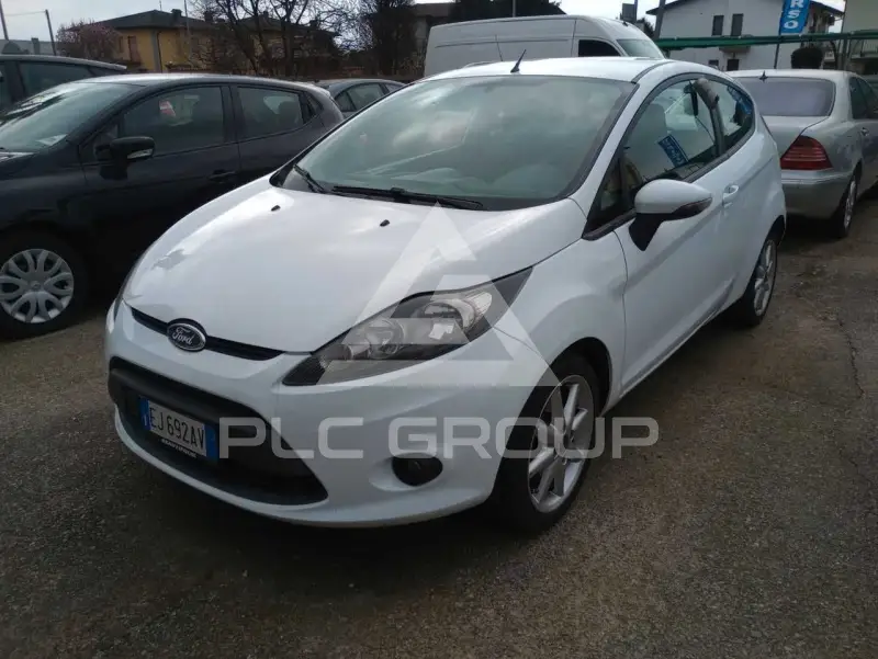 2011 Ford FIESTA