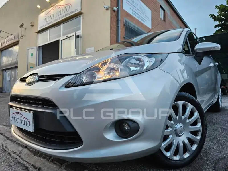 2011 Ford FIESTA