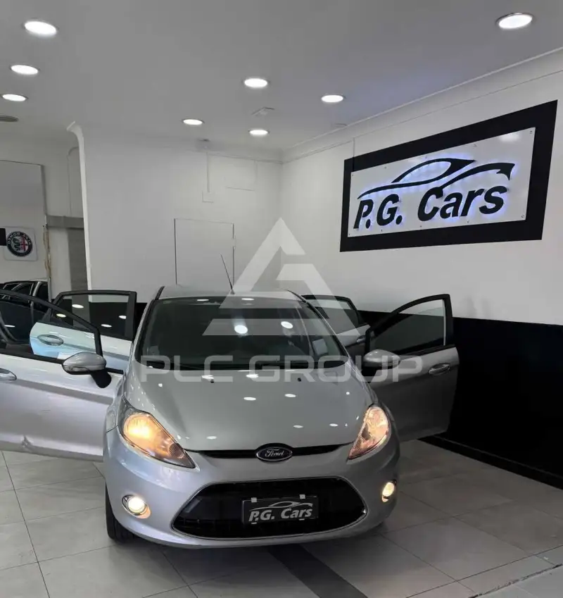 2011 Ford FIESTA