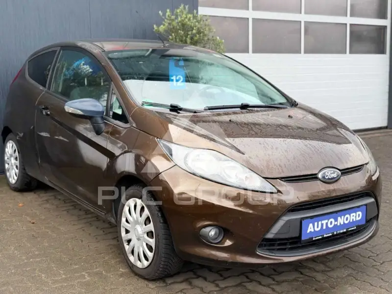2011 Ford FIESTA