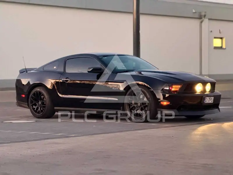 2011 Ford MUSTANG