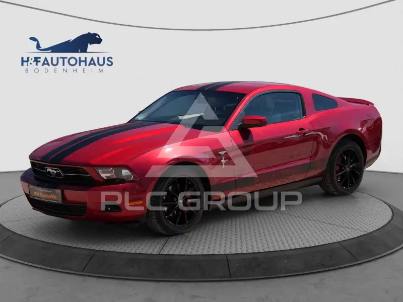 2011 Ford MUSTANG