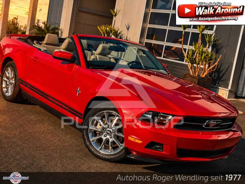 2011 Ford MUSTANG