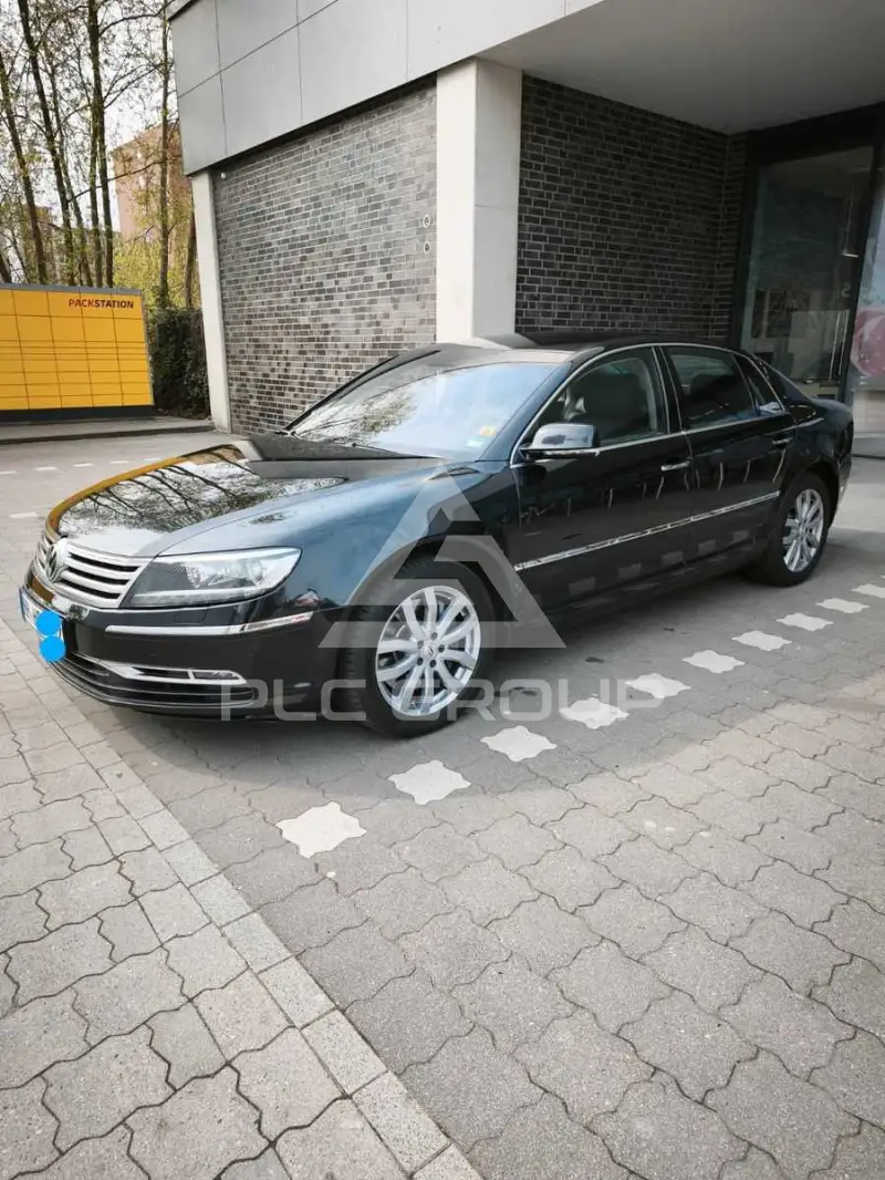 2011 Volkswagen PHAETON