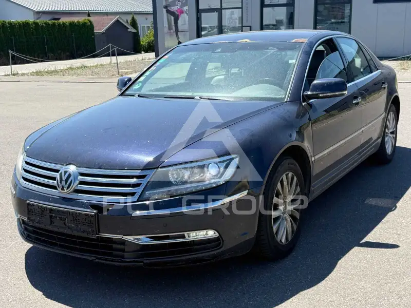 2011 Volkswagen PHAETON