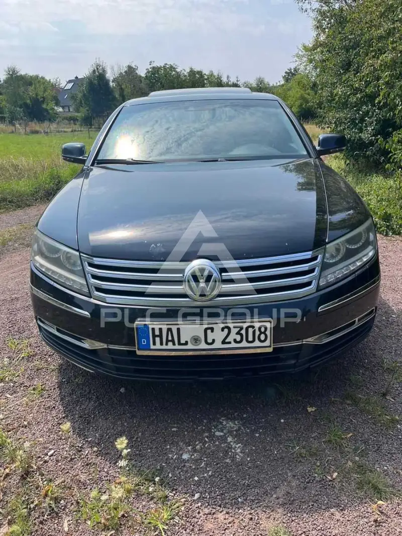 2011 Volkswagen PHAETON