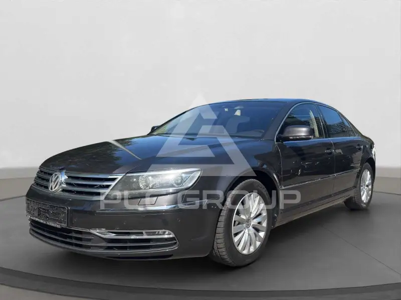 2011 Volkswagen PHAETON