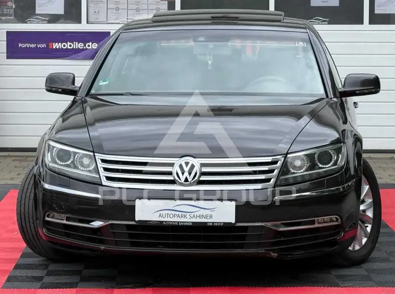 2011 Volkswagen PHAETON