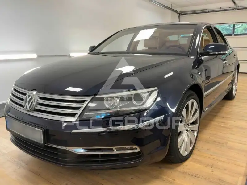 2011 Volkswagen PHAETON