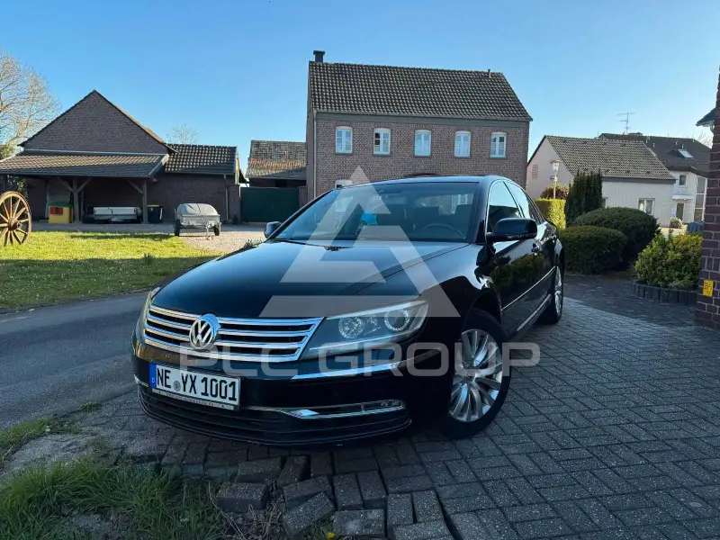 2011 Volkswagen PHAETON