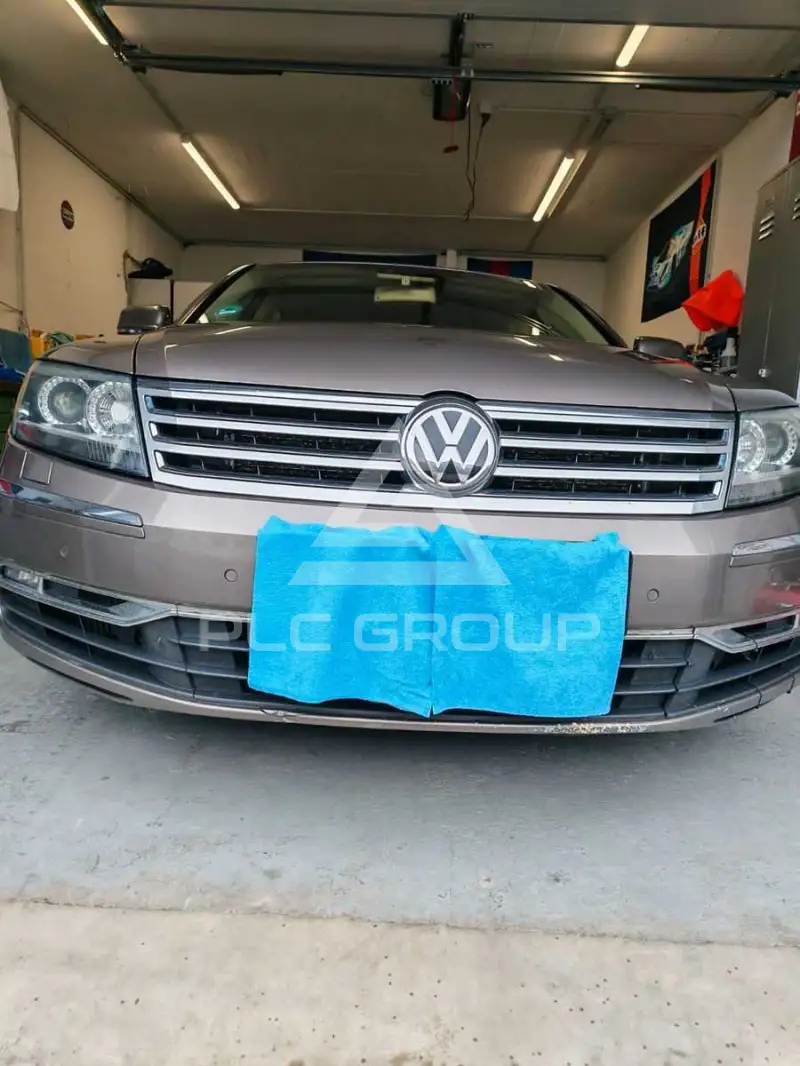 2011 Volkswagen PHAETON
