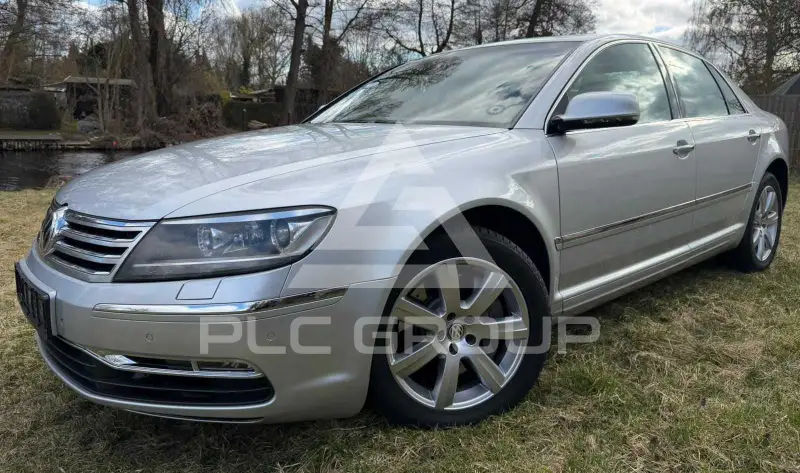 2011 Volkswagen PHAETON