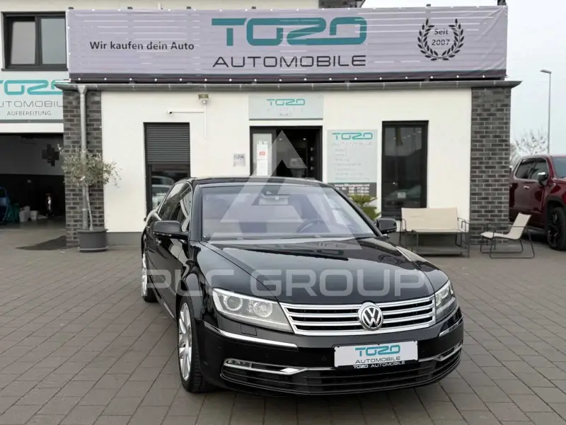 2011 Volkswagen PHAETON
