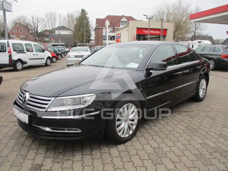 2011 Volkswagen PHAETON