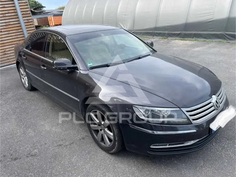 2011 Volkswagen PHAETON