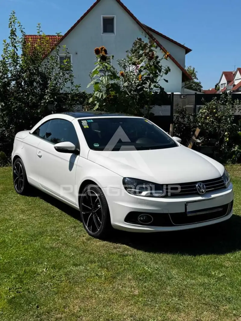 2011 Volkswagen EOS