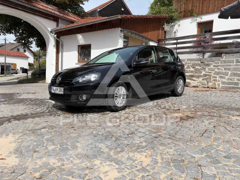 2011 Volkswagen GOLF