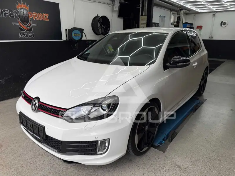 2011 Volkswagen GOLF