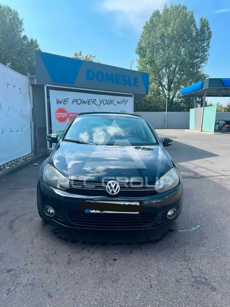 2011 Volkswagen GOLF