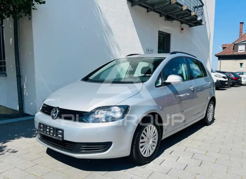 2011 Volkswagen GOLF