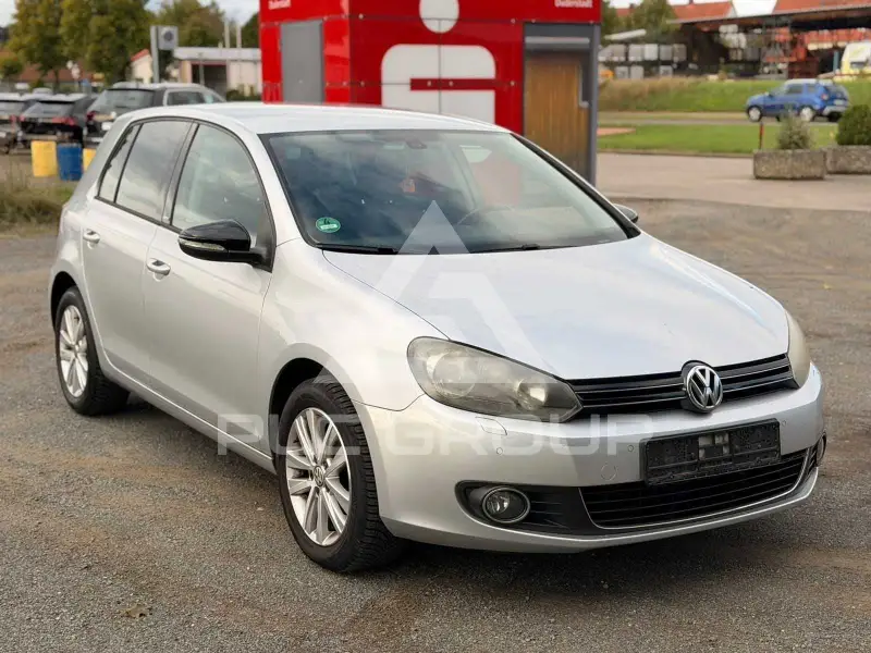 2011 Volkswagen GOLF