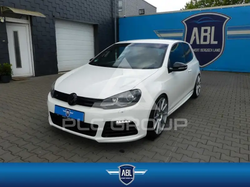 2011 Volkswagen GOLF