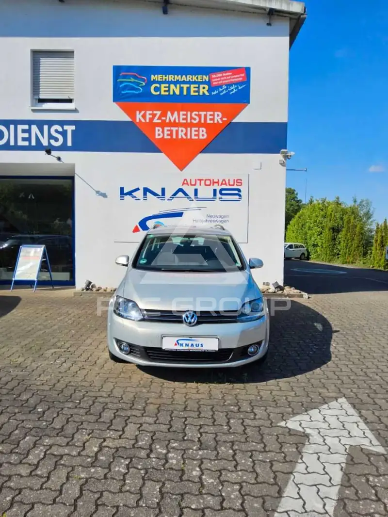 2011 Volkswagen GOLF