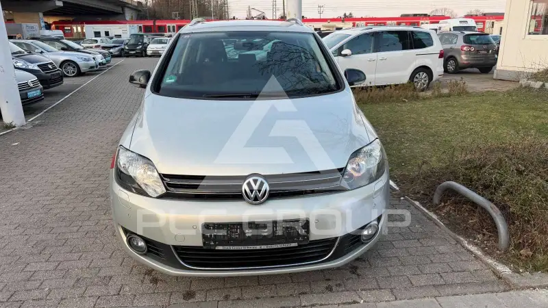 2011 Volkswagen GOLF
