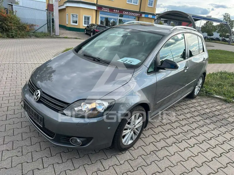 2011 Volkswagen GOLF