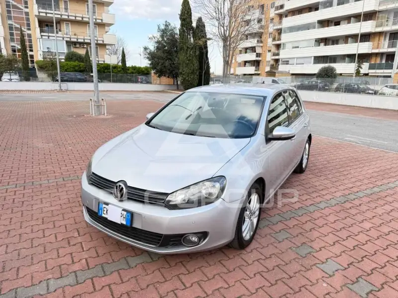 2011 Volkswagen GOLF