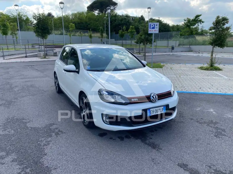 2011 Volkswagen GOLF