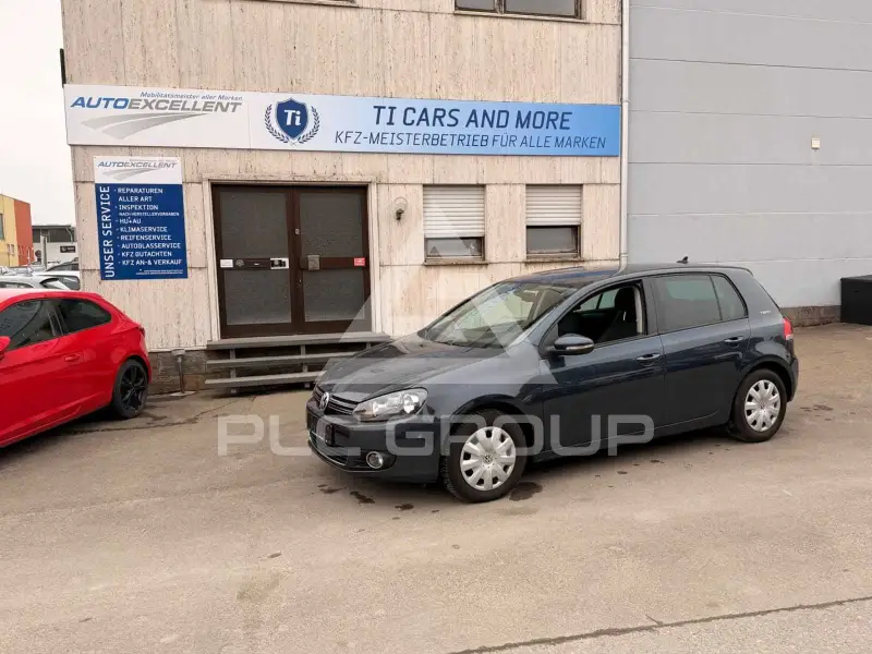 2011 Volkswagen GOLF